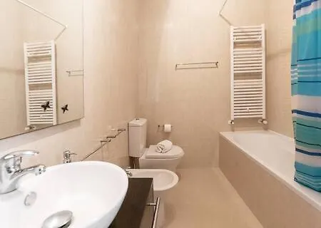 Sunset Retreat Nazaré